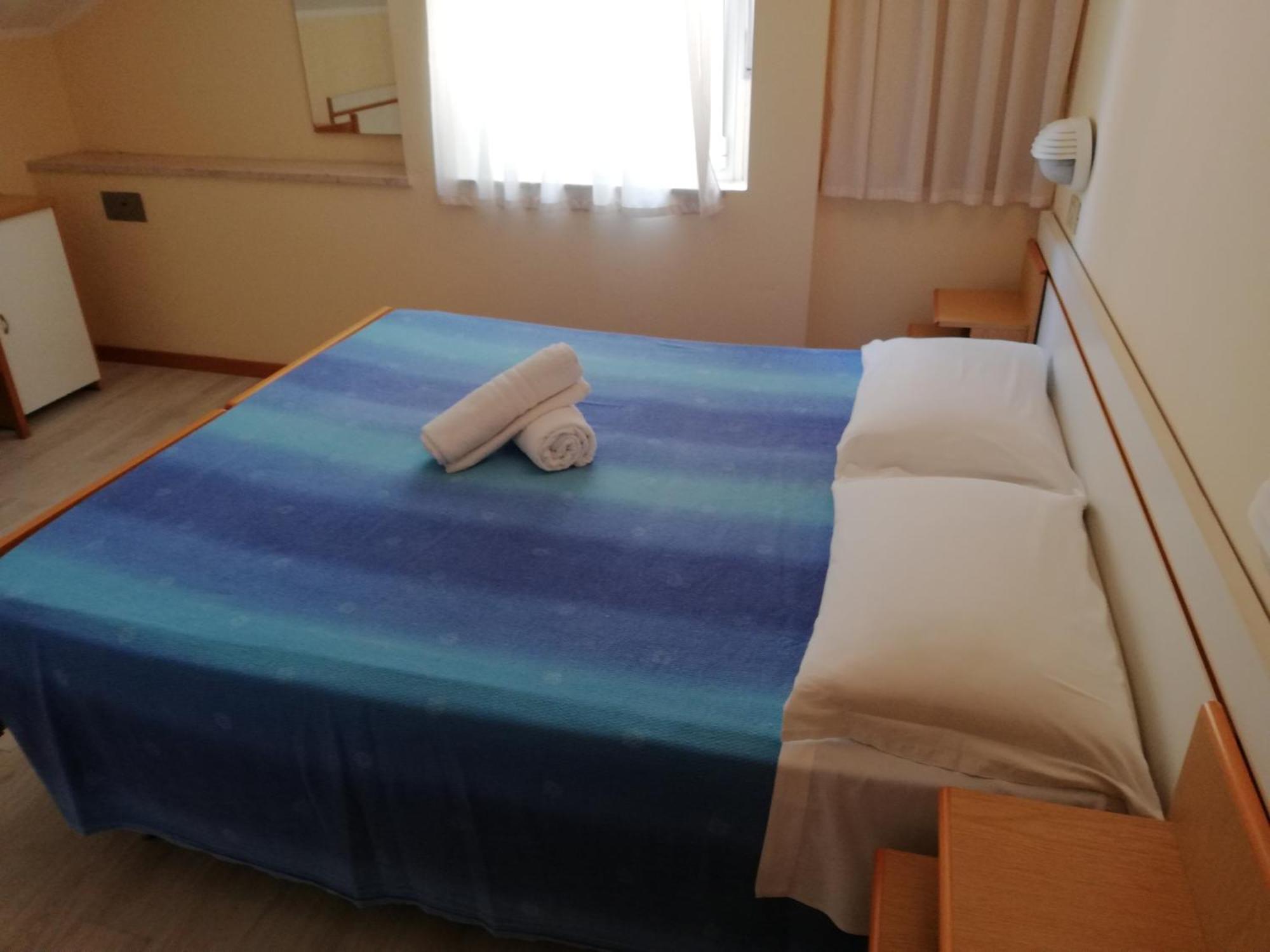 Hotel Tosi Riccione Buitenkant foto